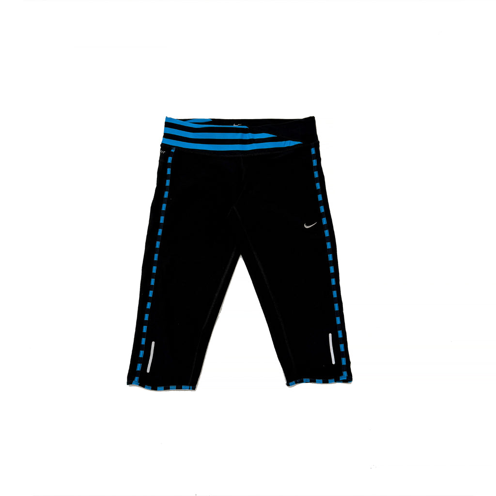 Nike stripe trim capri leggings